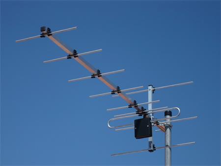 Vaten 1024 - UHF anténa televizní DVB-T2, zisk 12,2dBi, LTE700 5G, Ff, kanálová