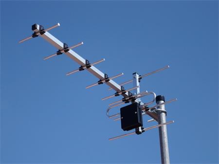 Vaten 1048 - UHF anténa televizní DVB-T2, zisk 12,2dBi, LTE800 4G, Ff, kanálová