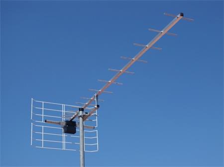 Vaten VT 16 - UHF anténa televizní DVB-T2, zisk 17,2dBi, LTE700 5G, Ff, směrová